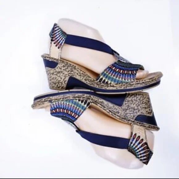 Beautiful Riekers Wedges - Picture 2 of 5